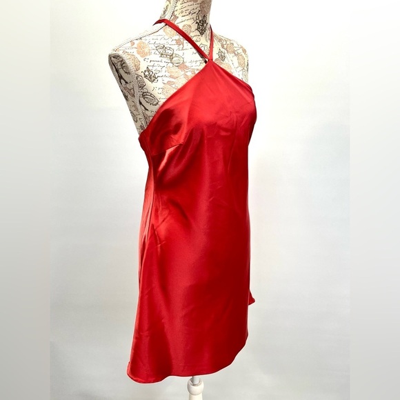 LULU'S Rose Red halter neck satin mini dress size L - Picture 10 of 15